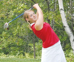 The Swing <span class='credit'>Photo By: Kristyn Sonnenberg | Photo Editor</span><span class='description'>The Swing: Preseason photo of sophomore Bryce Hetchler.</span>