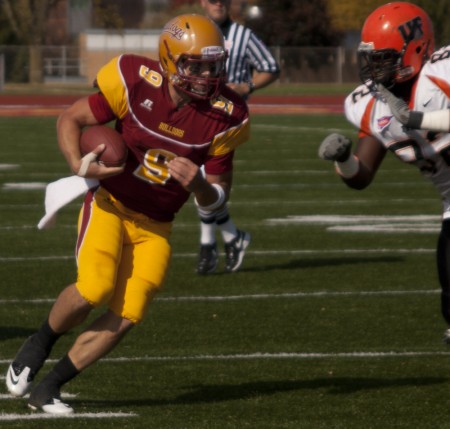 Victory Lost: Ferris State quarterback Tom Schneider and the rest of the Bulldogs lost to Indianapolis on Saturday after giving up 13 points in the fourth quarter. Schneider completed 24 of 31 passes for a total of 201 yards. Photo By: Kate Dupon | Photo Editor Victory Lost: Ferris State quarterback Tom Schneider and the rest of the Bulldogs lost to Indianapolis on Saturday after giving up 13 points in the fourth quarter. Schneider completed 24 of 31 passes for a total of 201 yards. Photo By: Kate Dupon | Photo Editor