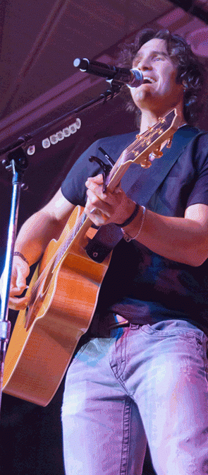 Joe Nichols: Joe Nichols headlined at the MIMA sponsered event, Autumn aLive on Nov. 11. Nichols is a four-time Grammy nominated singer, whom has won several awards, including Country Music’s Top New Male Vocalist. Photo By: Brock Copus | Photographer