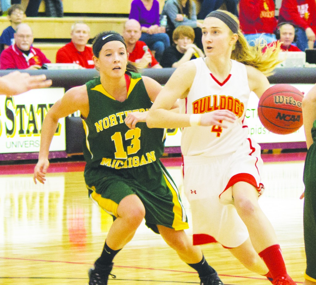 Ferris State junior guard Emily Evans made a shot to beat the buzzer for a 57-55 upset against SVSU last Saturday.