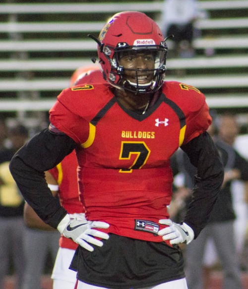 Ferris junior quarterback Reggie Bell led a second half comeback in the Bulldogs' 30-28 win on the road. 